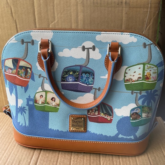 Disney skyliner dooney and bourke - Picture 1 of 2